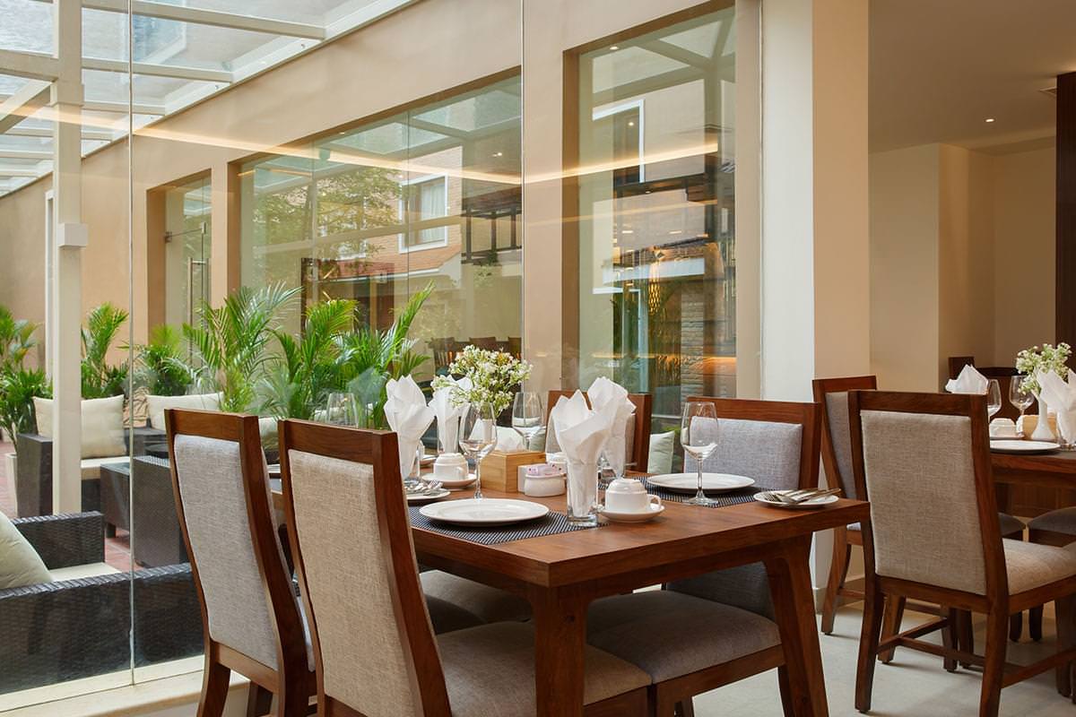 Restaurant and Bar